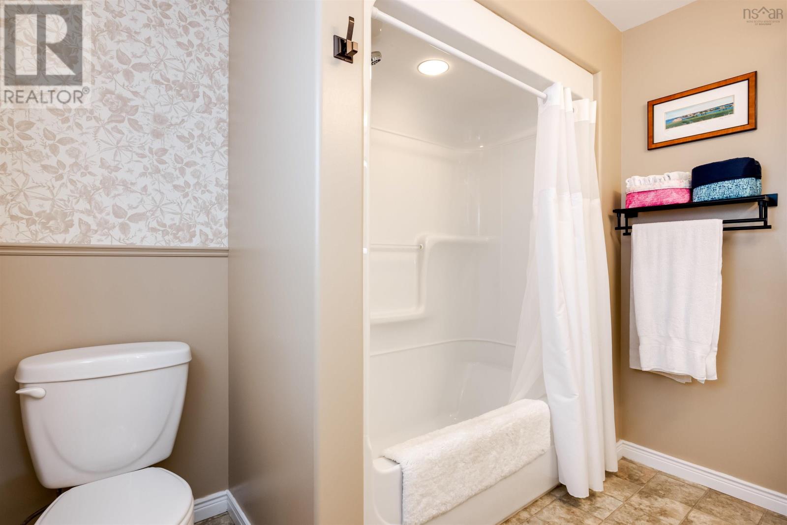 10 Connaught Ave Avenue Property Photo 20