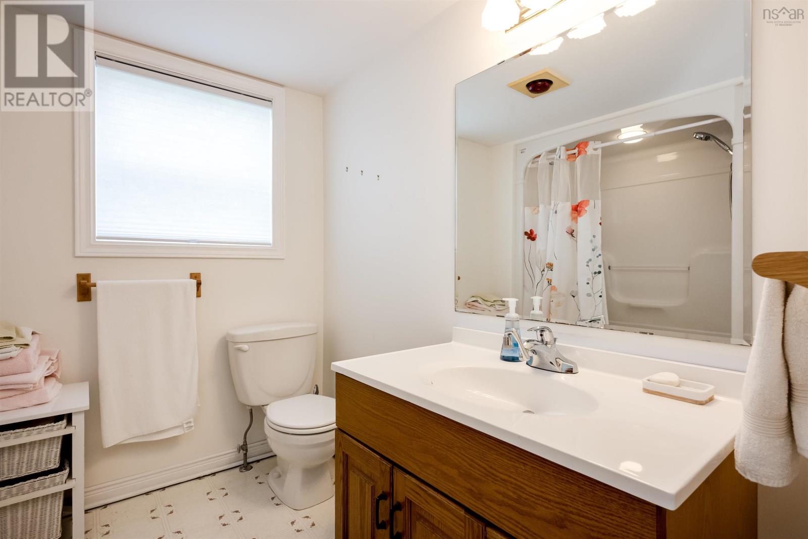 10 Connaught Ave Avenue Property Photo 24