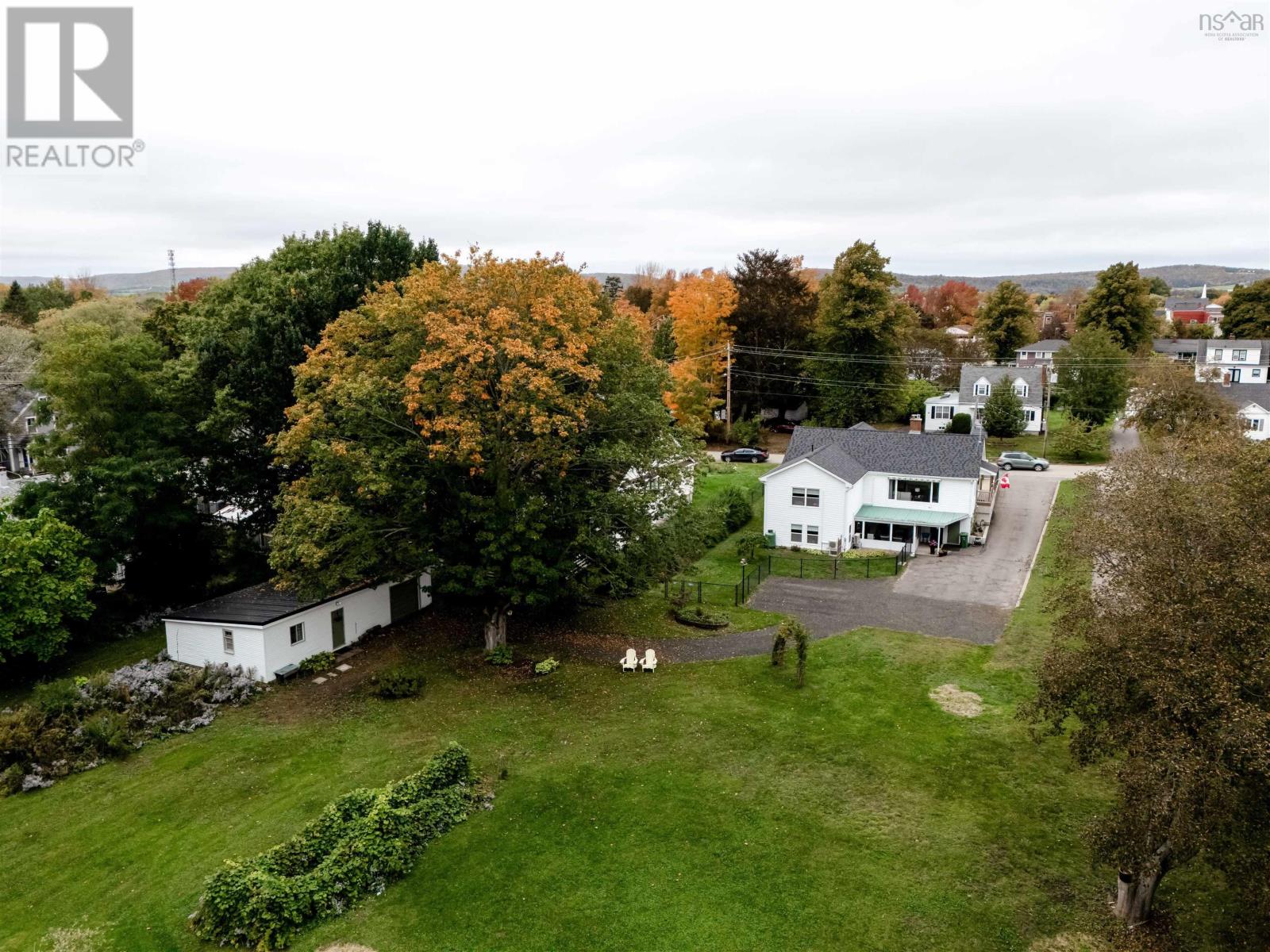 10 Connaught Ave Avenue Property Photo 44