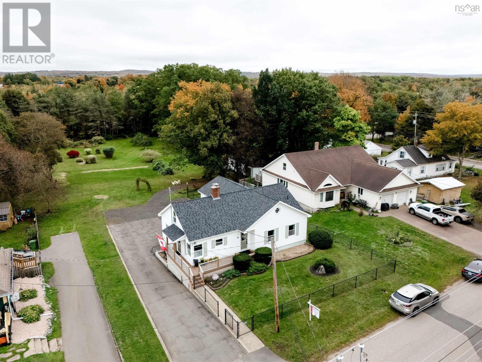 10 Connaught Ave Avenue Property Photo 46