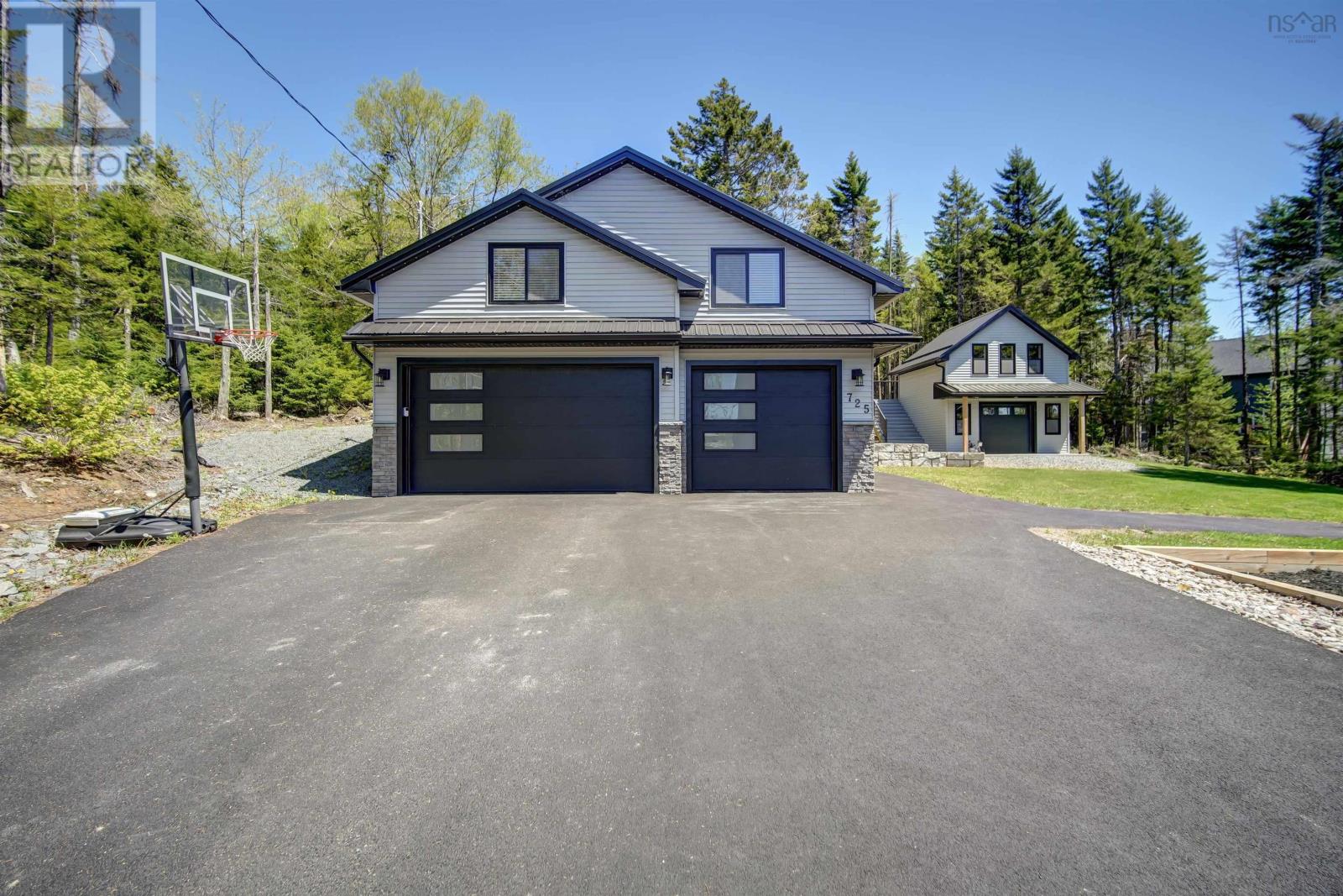 723 Mccabe Lake Drive Property Photo 13