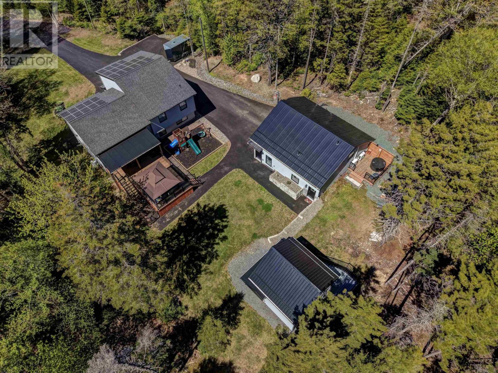 723 Mccabe Lake Drive Property Photo 48