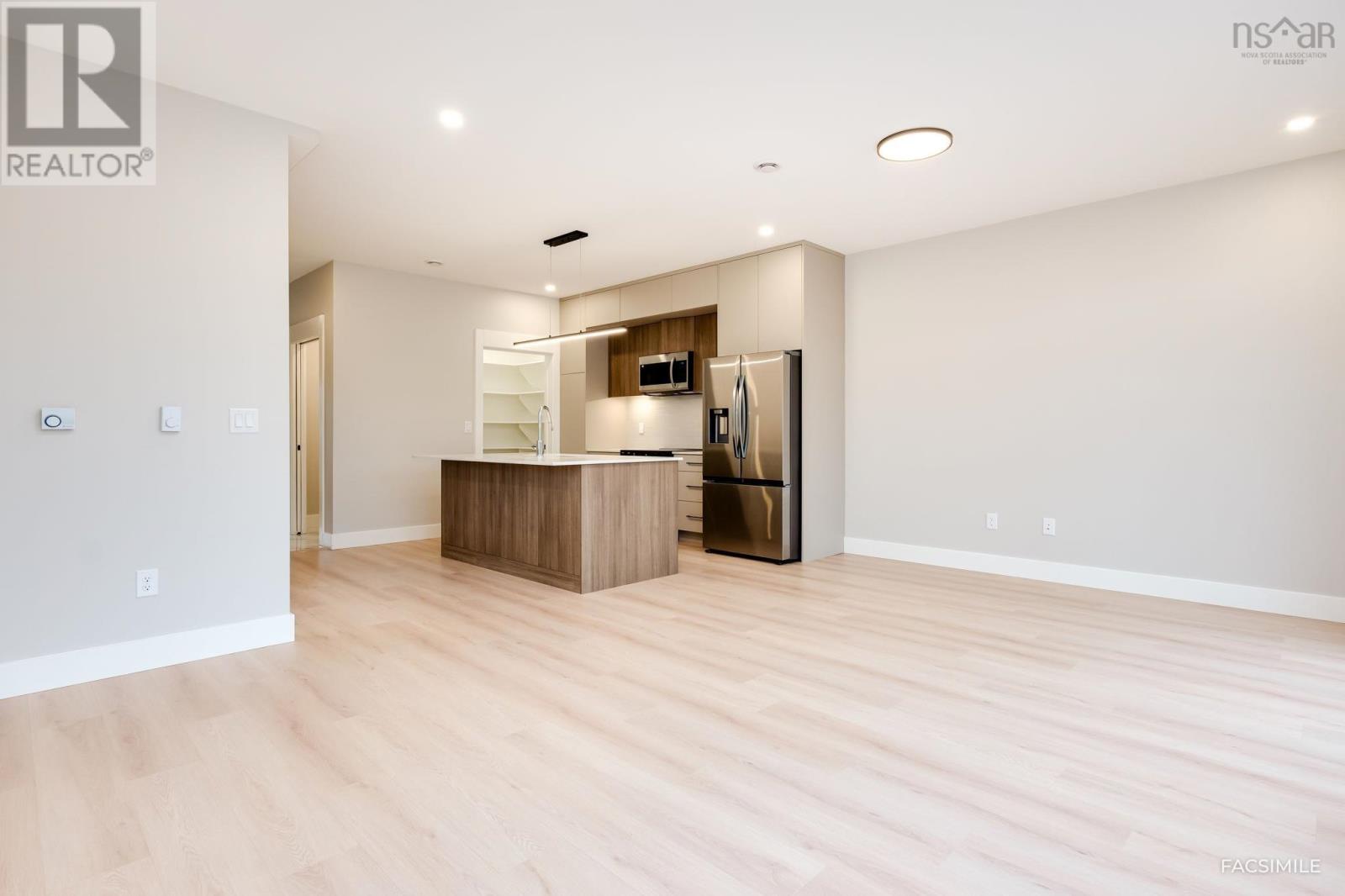 24a 178 Honeygold Drive Property Photo 13