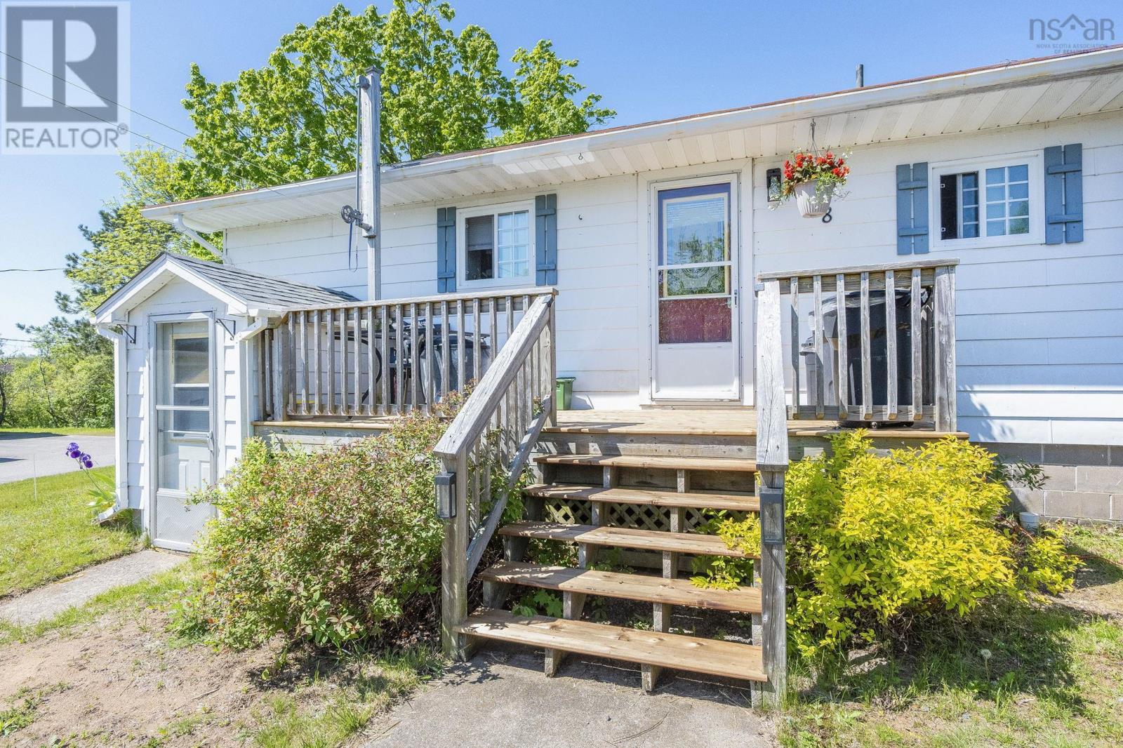 1878 Torbrook Road Property Photo 8