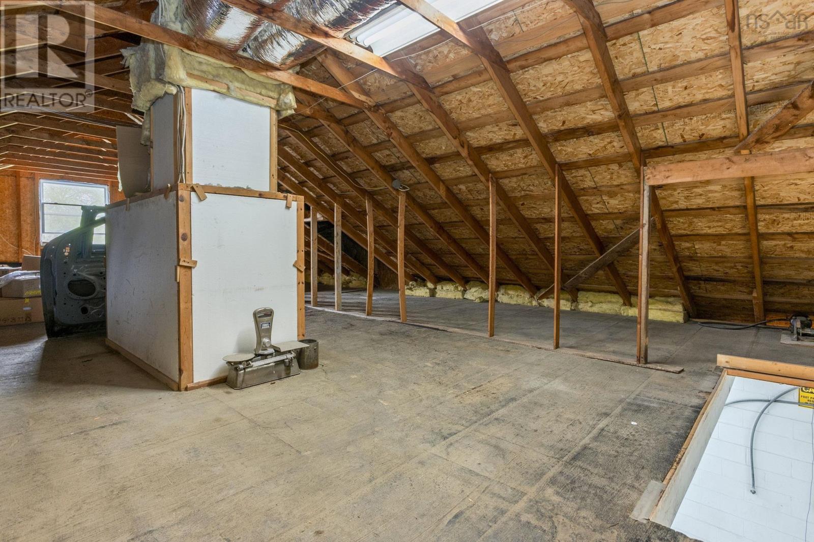 1878 Torbrook Road Property Photo 38