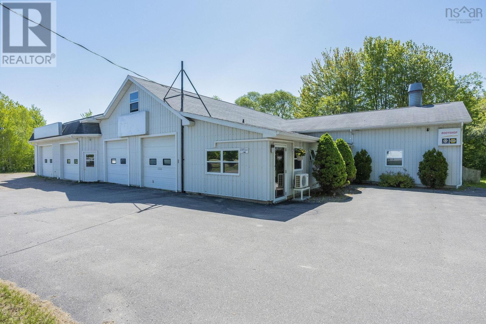 1878 Torbrook Road Property Photo 44