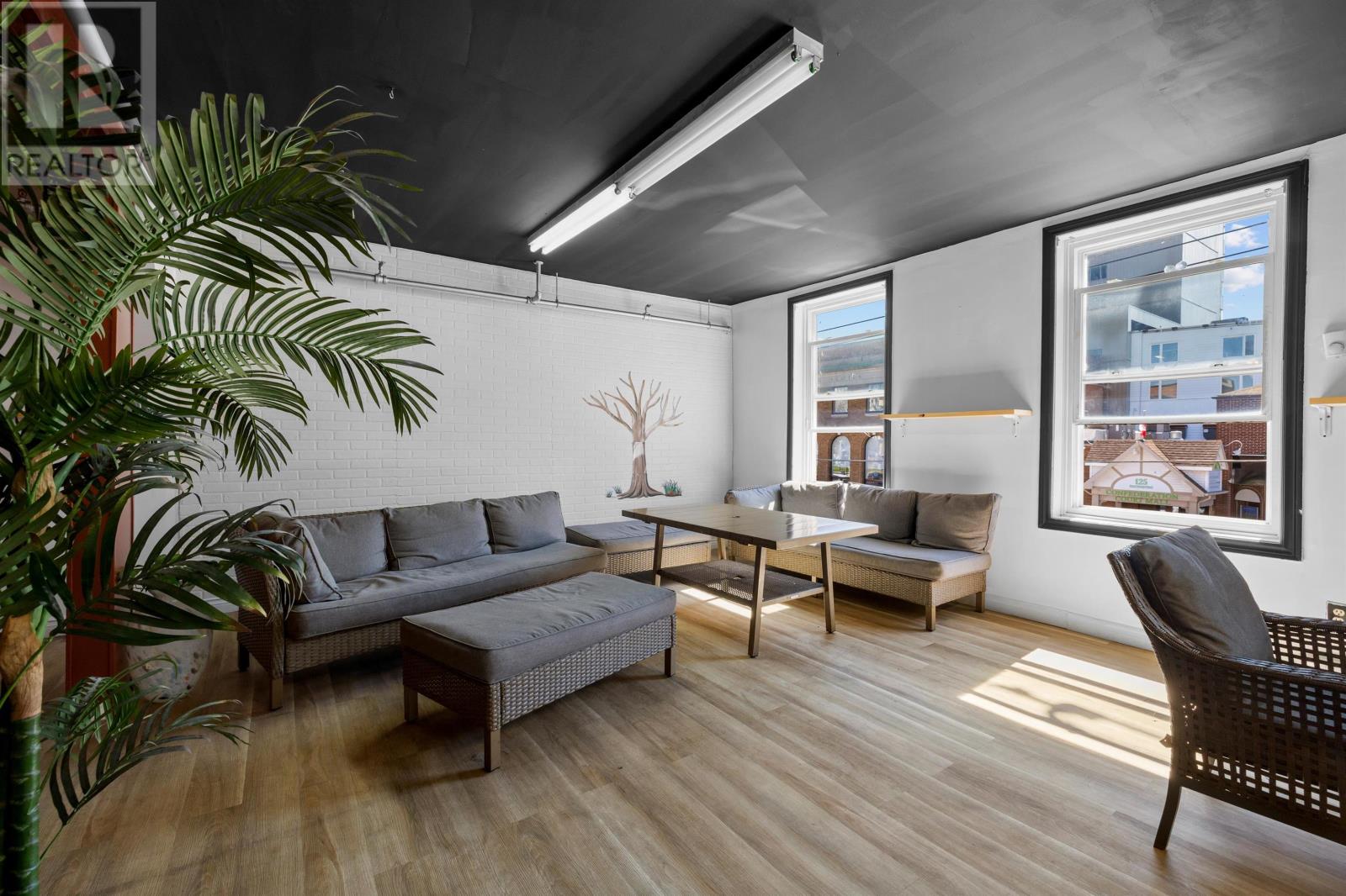 138 Great George Street Property Photo 26