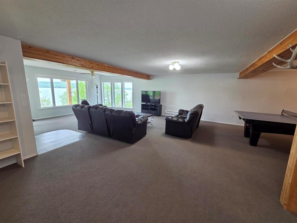 9764 Oak Drive Property Photo 21