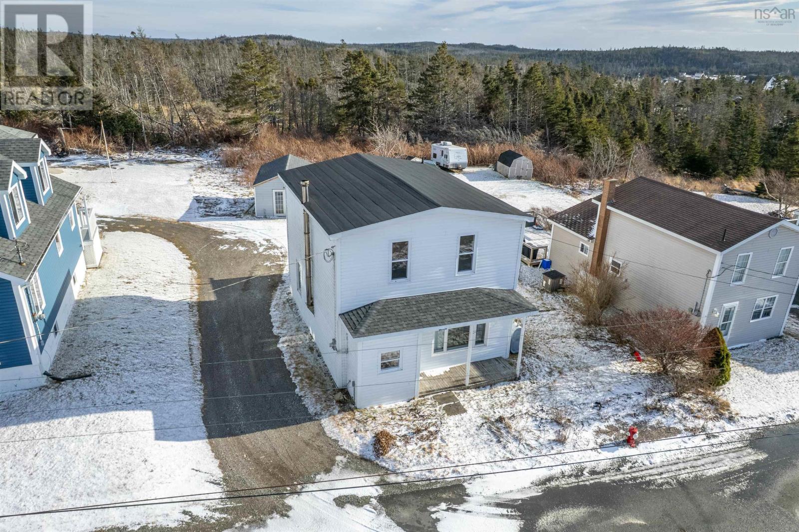 52 Pepperell Street Property Photo 8