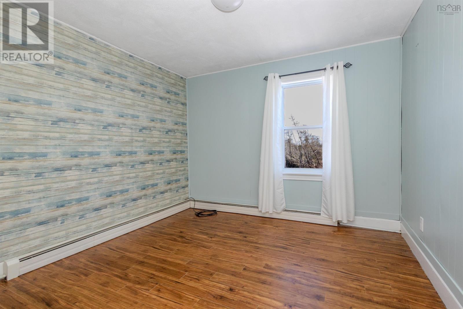 52 Pepperell Street Property Photo 31