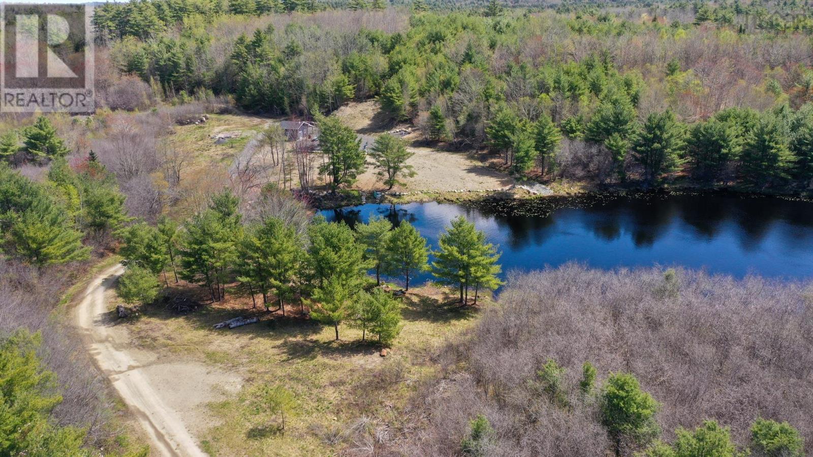 9374 Highway 8 Property Photo 11