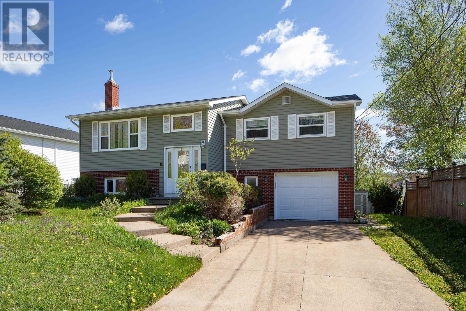 10 Old Birch Road