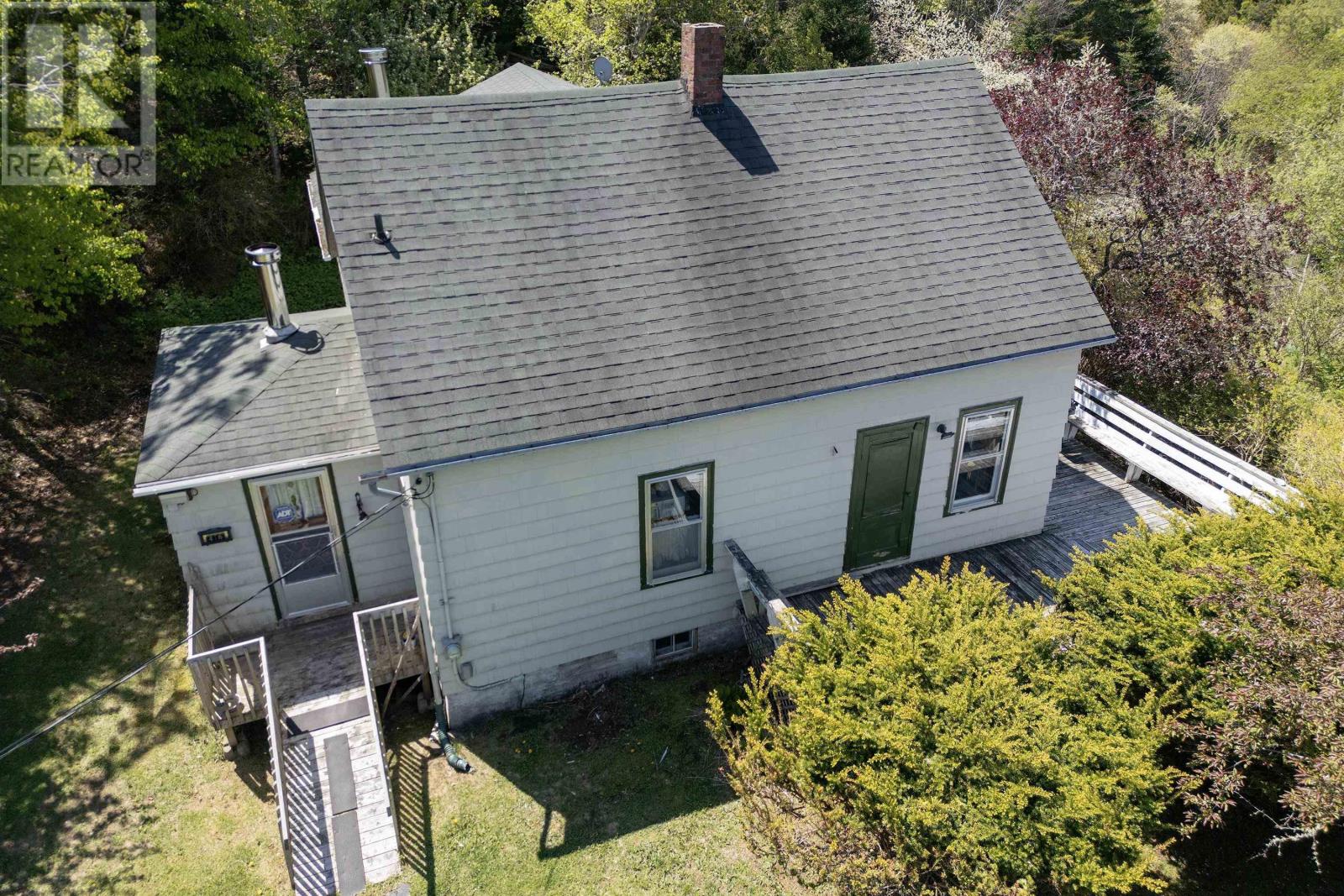 46 Fraserville Loop Property Photo 2