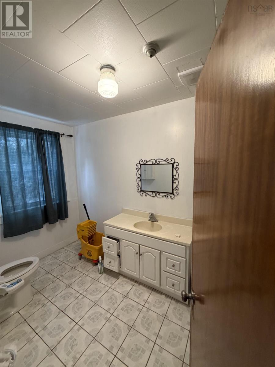 4014 Highway 236 Property Photo 9