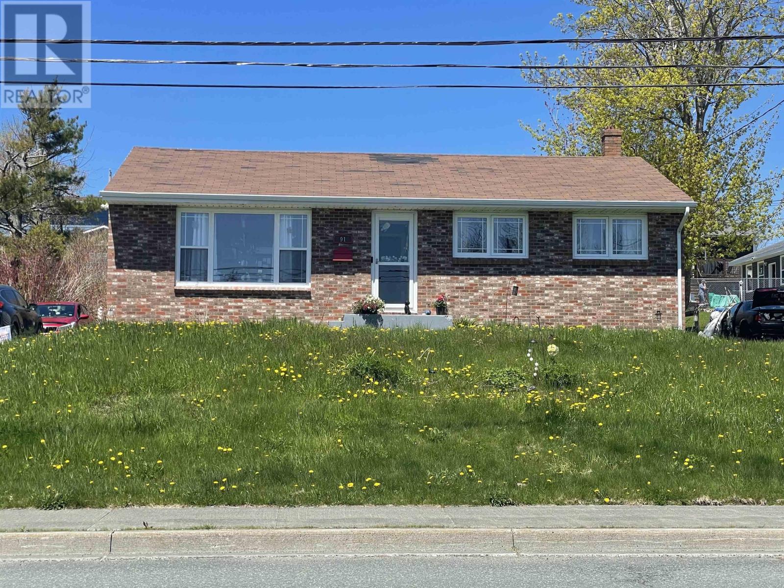 91 Meech Avenue Property Photo 2