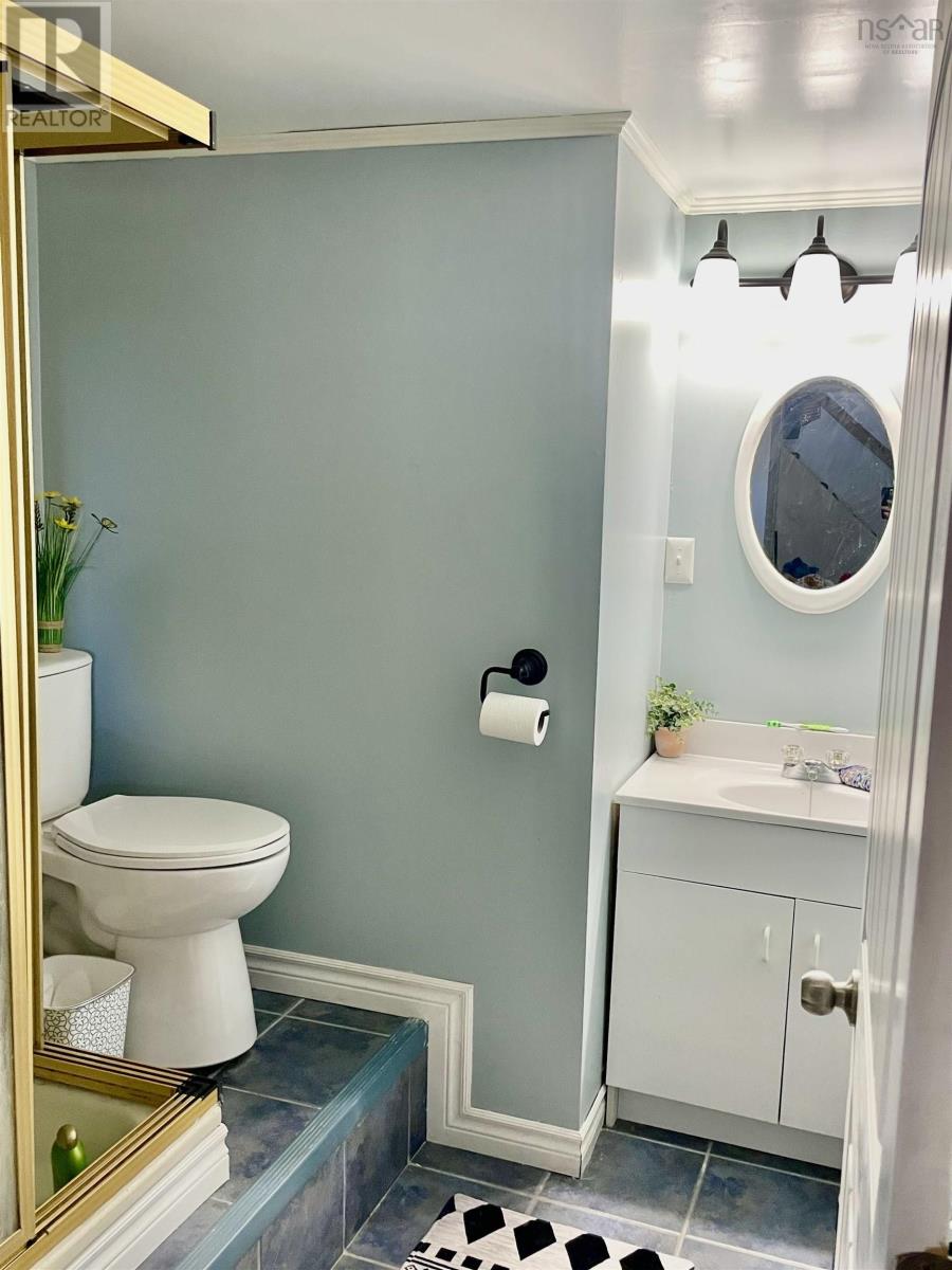 91 Meech Avenue Property Photo 17