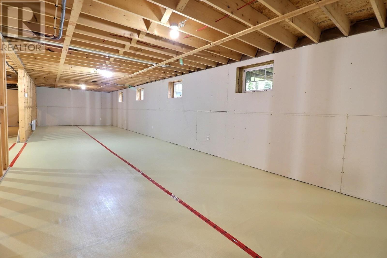 65 Southampton Drive Property Photo 23