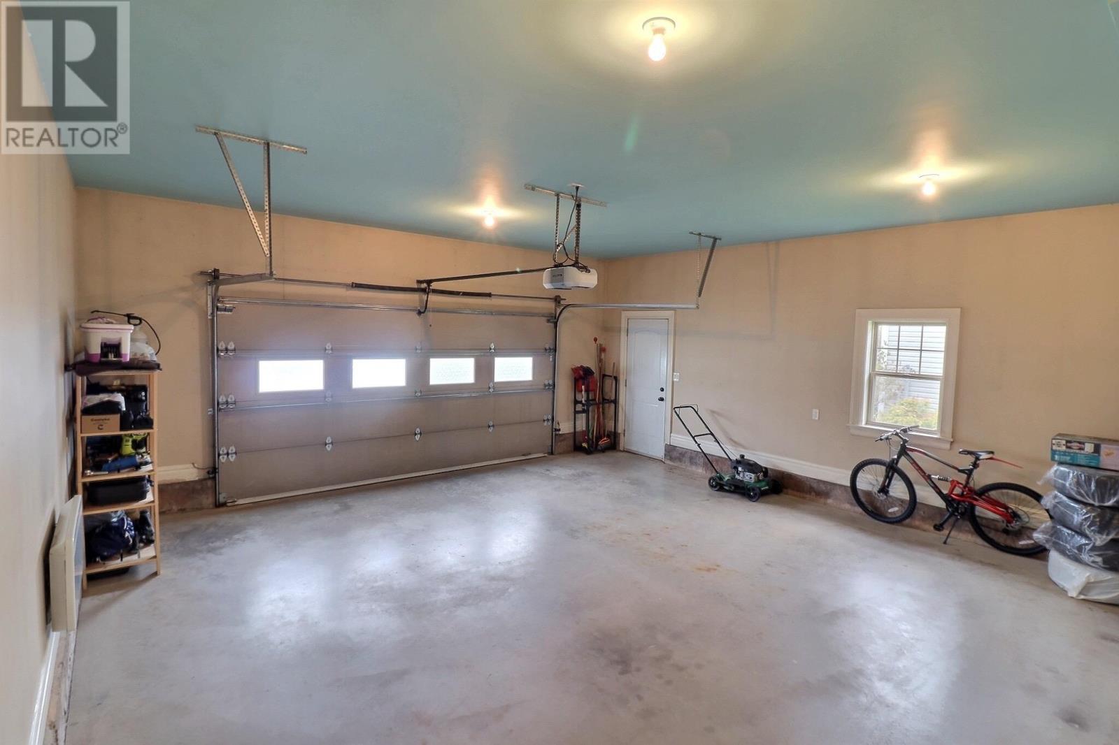 65 Southampton Drive Property Photo 27