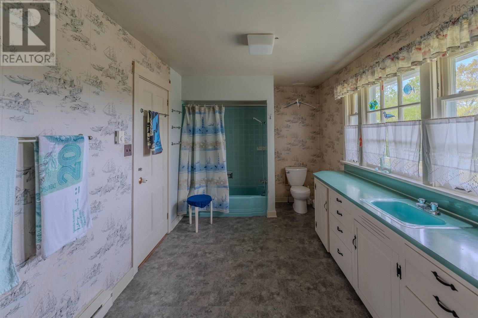41 Eisnor Road Property Photo 17