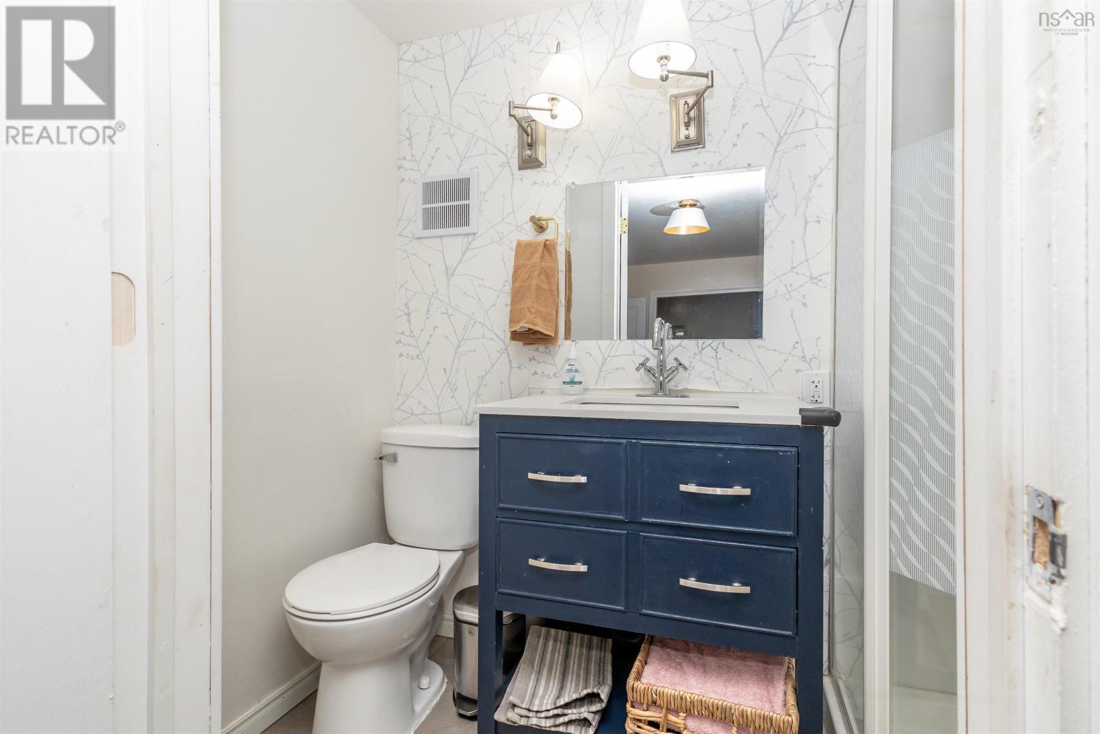 14 Catherine Street Property Photo 14