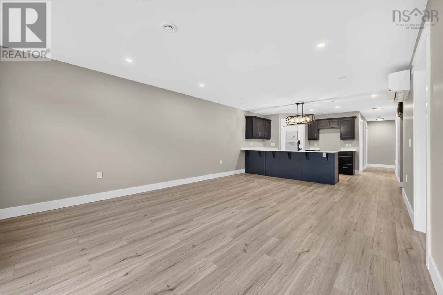 79 Summer Hill Place Property Photo 9