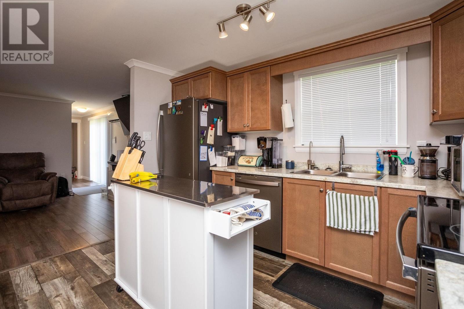 6 Spring Street Property Photo 5