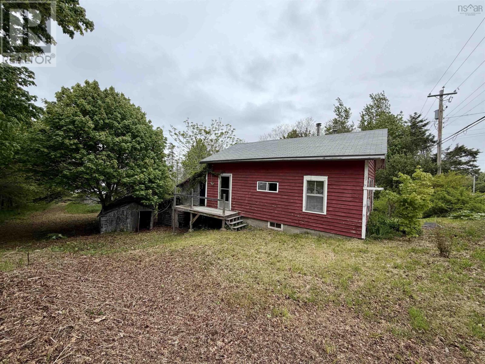 8721 Highway 101 Property Photo 9