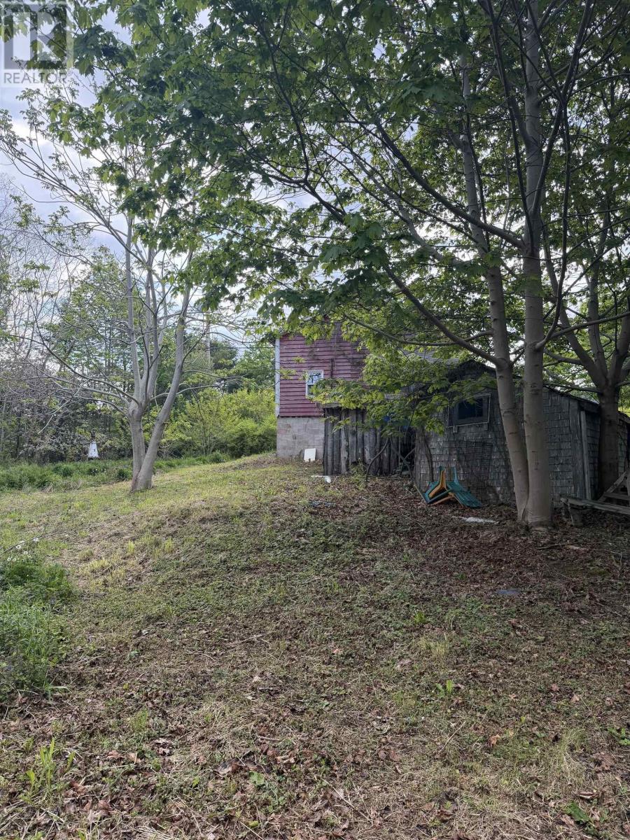8721 Highway 101 Property Photo 27