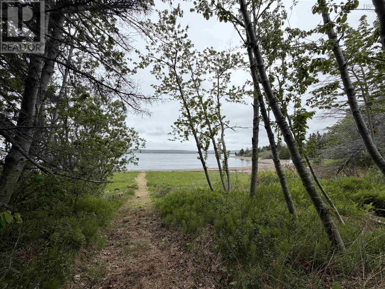 8721 Highway 101 Property Photo 38