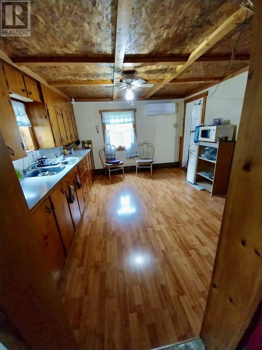 102 Highway 8 Property Photo 8