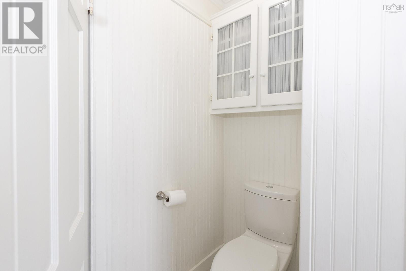 2 Lamy Street Property Photo 24