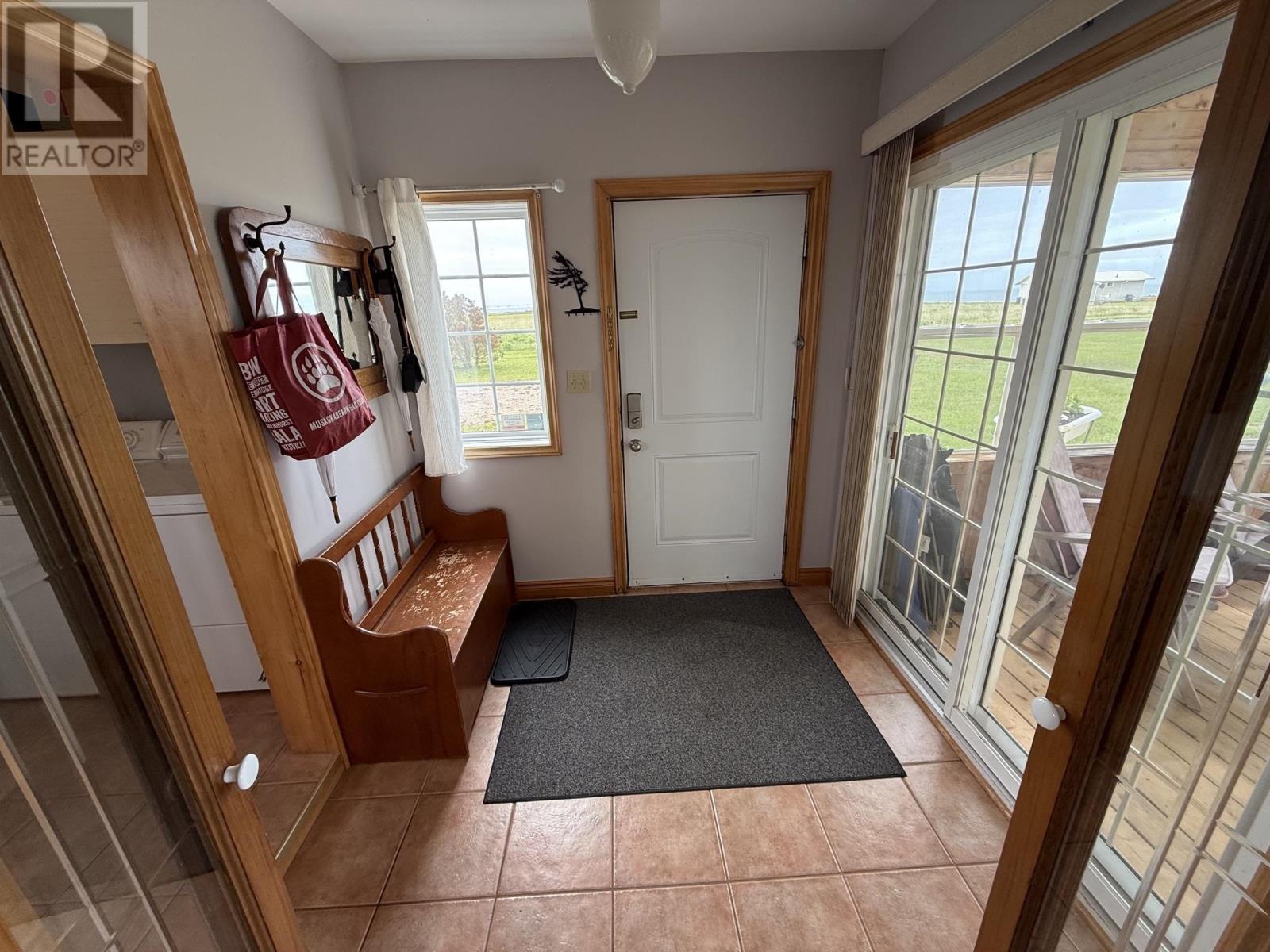 16 Gibson Lane Property Photo 4