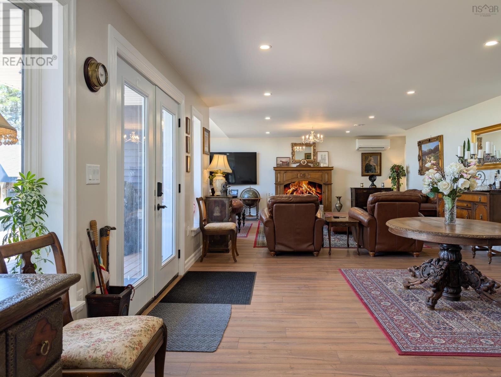 684 Riverside Road Property Photo 20