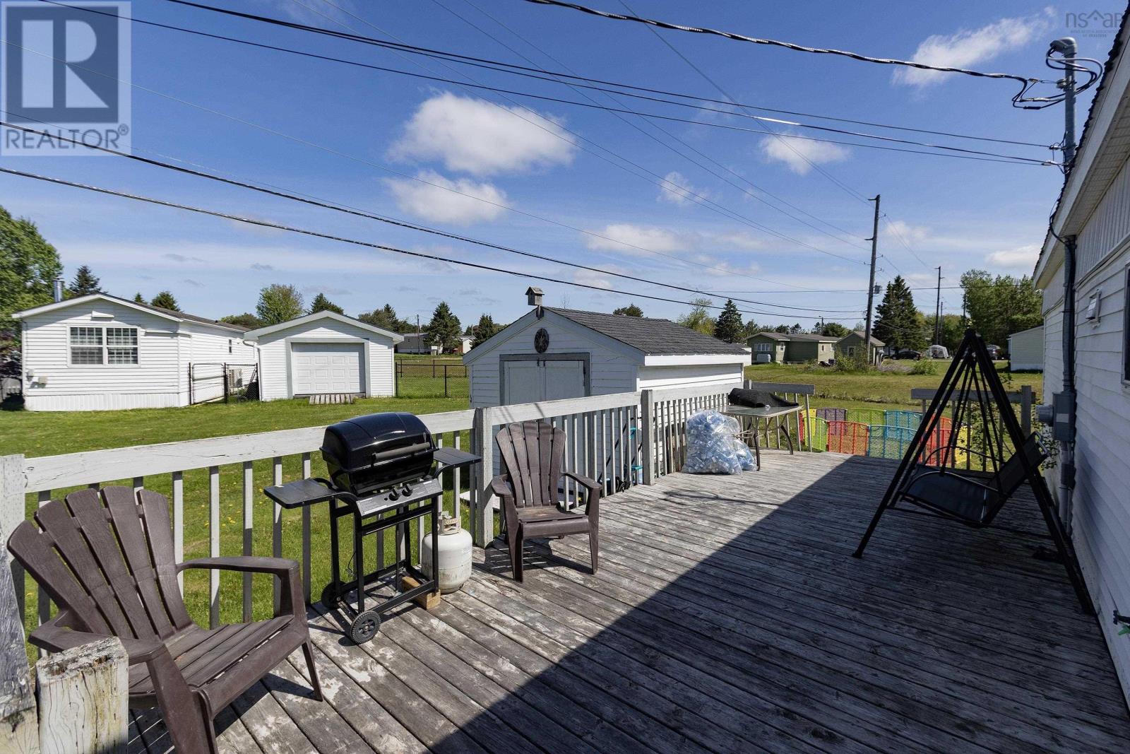 16 Lorne Crescent Property Photo 2