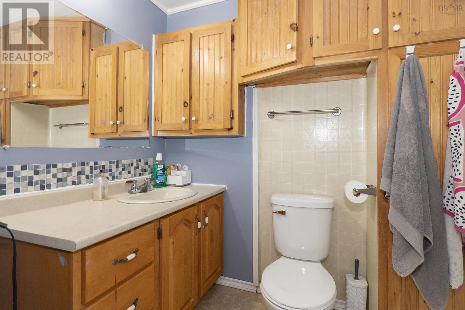 16 Lorne Crescent Property Photo 19
