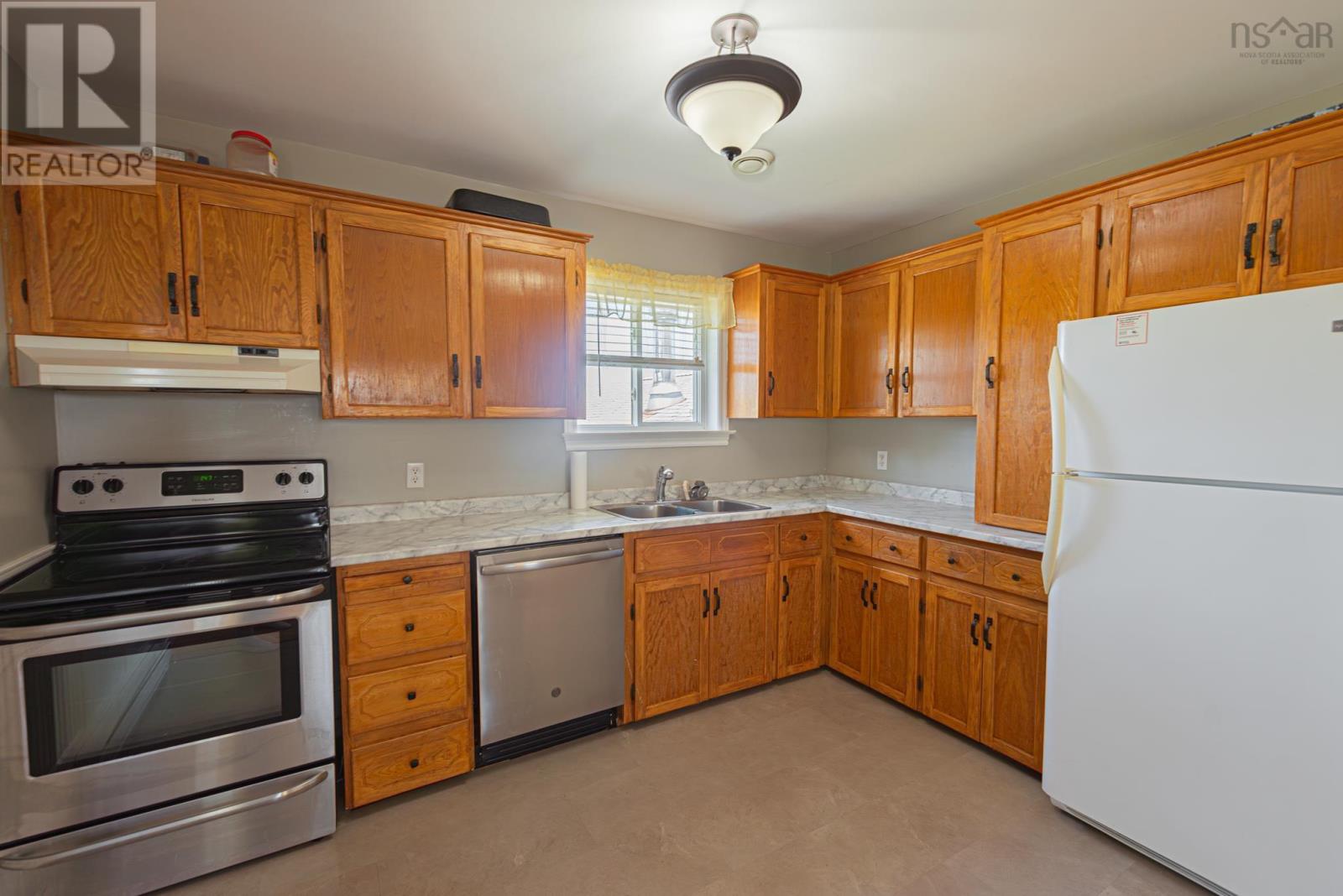 86 Mackay Road Property Photo 8
