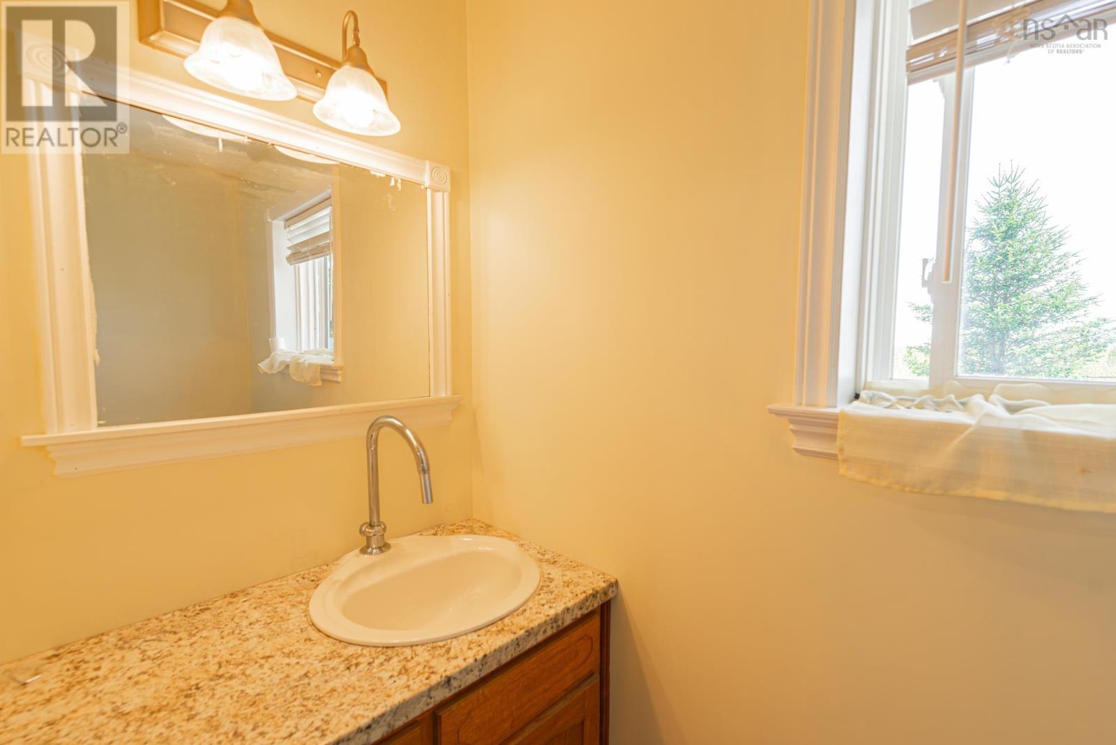 86 Mackay Road Property Photo 16
