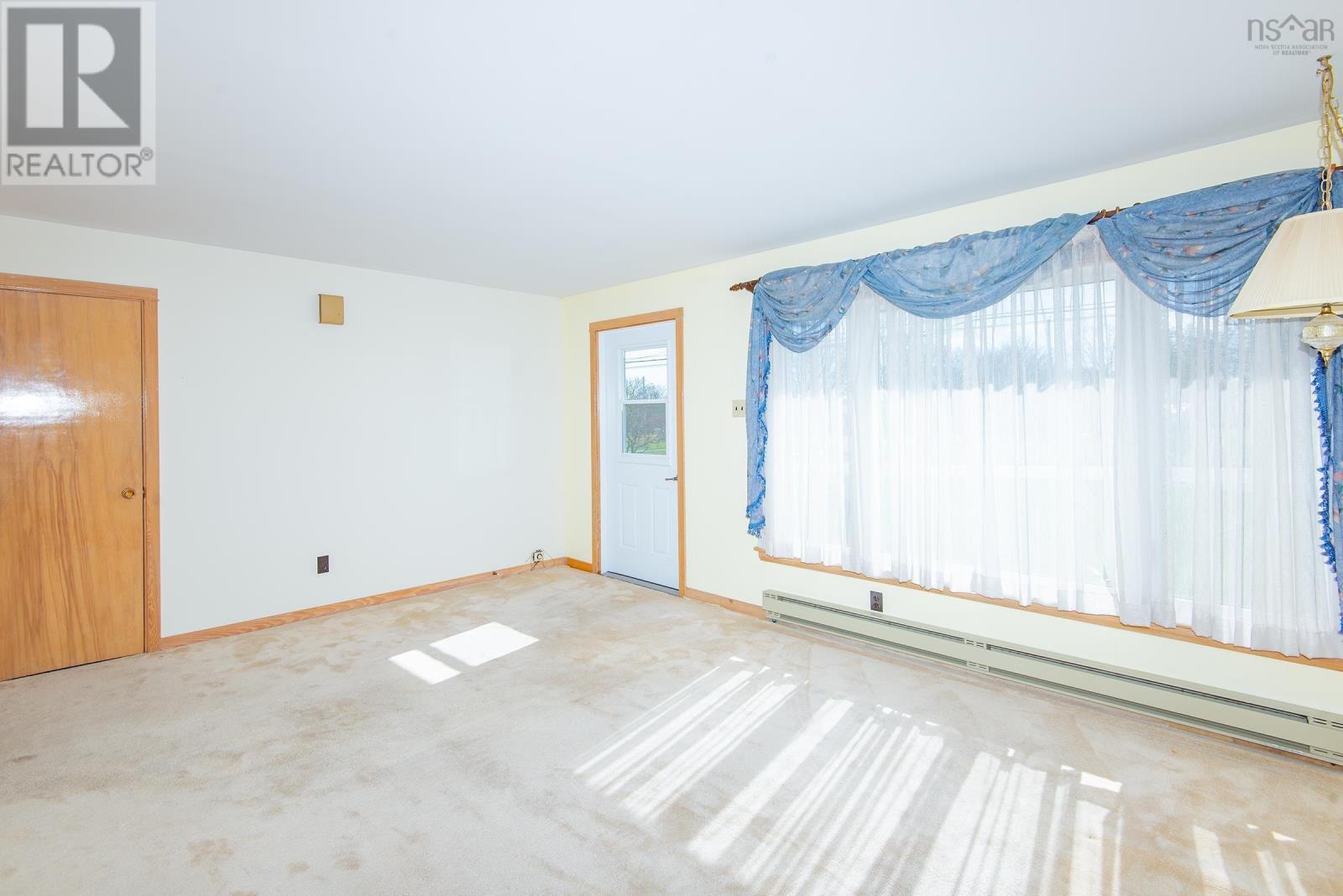 9735 Highway 1 Property Photo 9