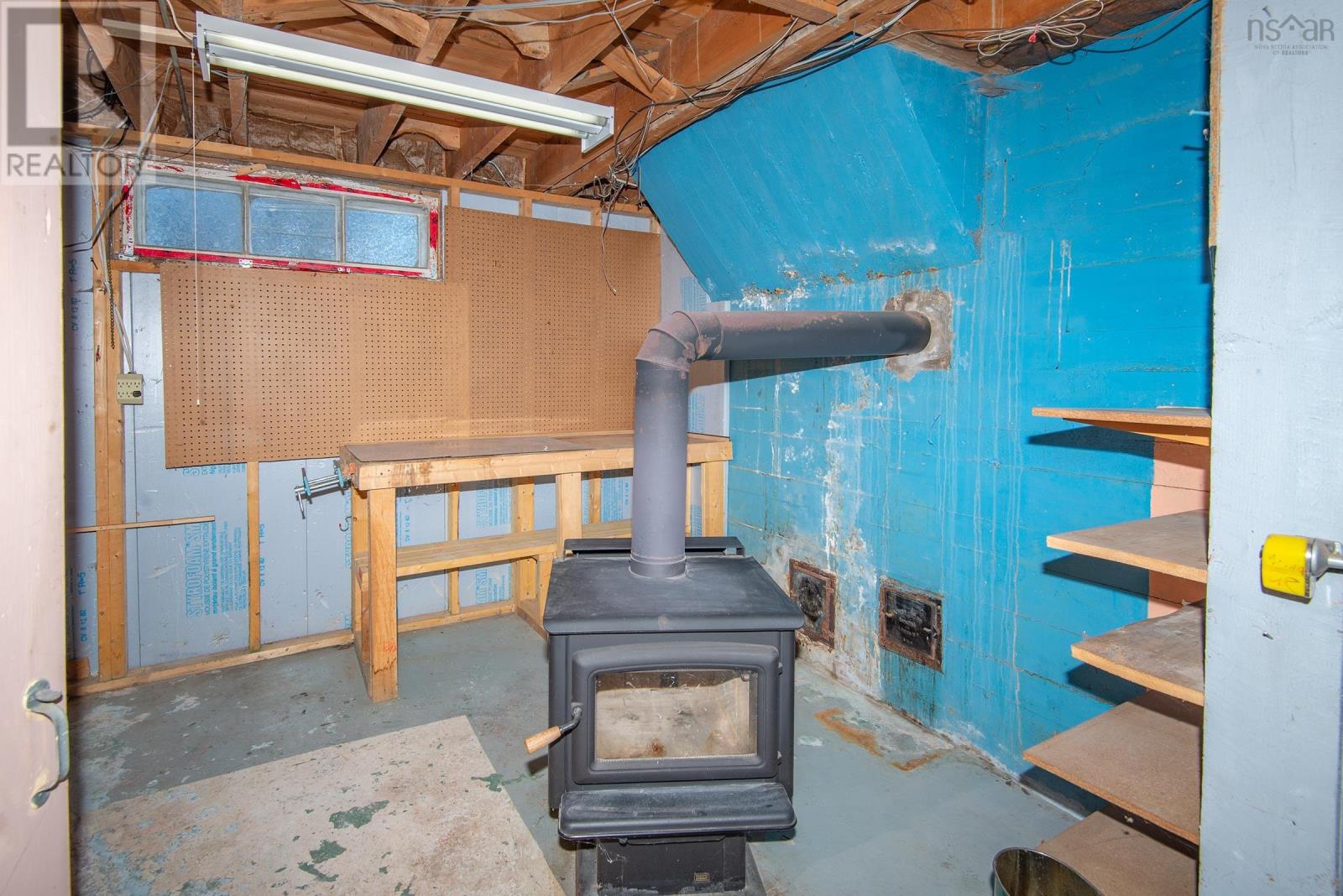 9735 Highway 1 Property Photo 27