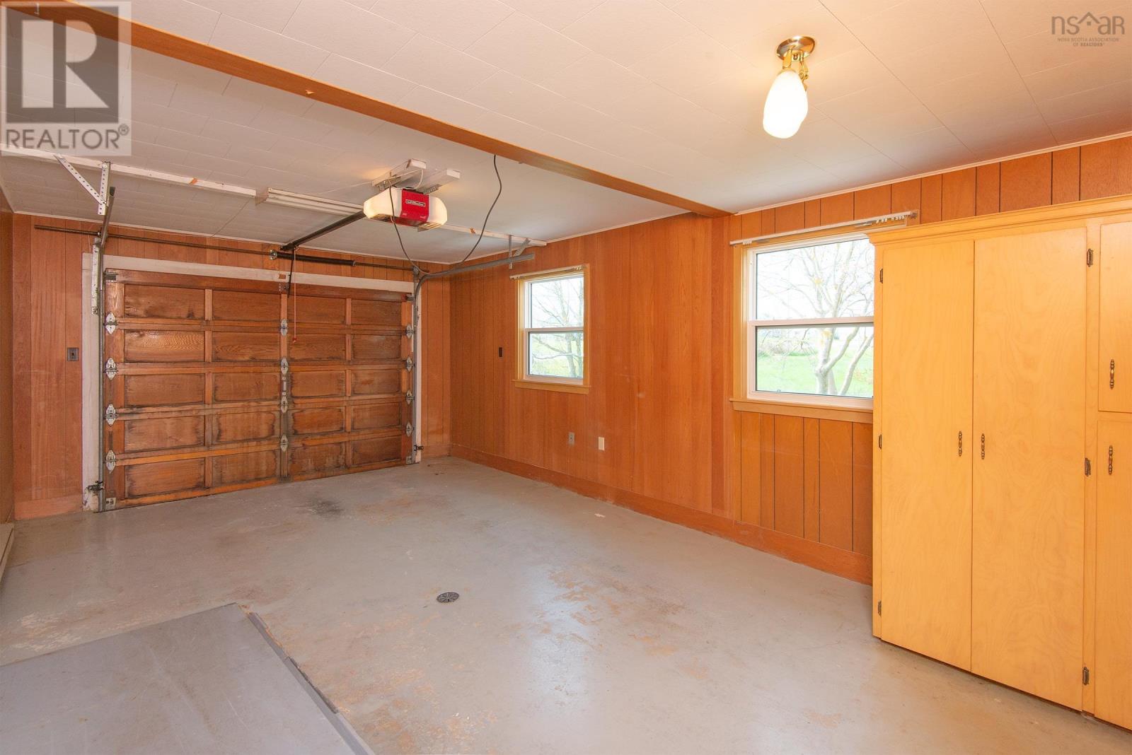 9735 Highway 1 Property Photo 28