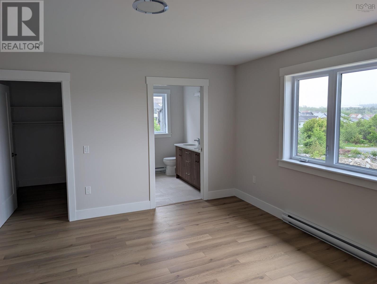 57 Alabaster Way #352 Property Photo 9