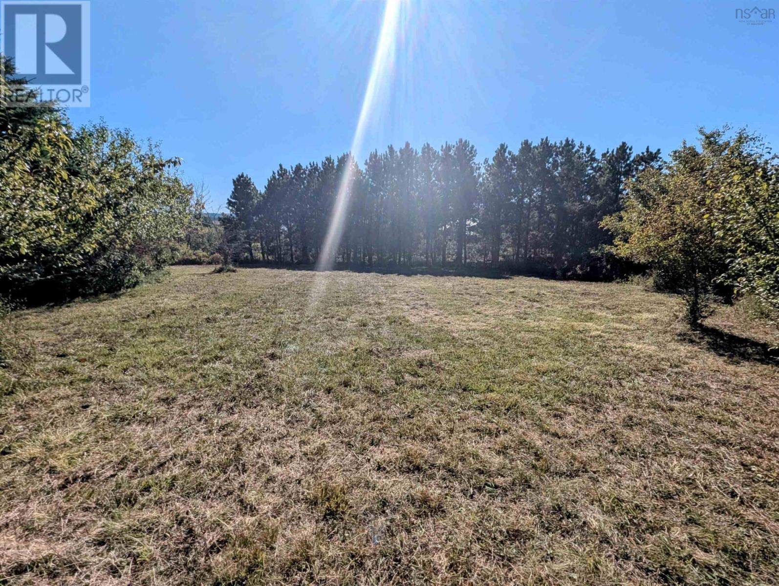 1 Avon Spirit Lane Property Photo 8