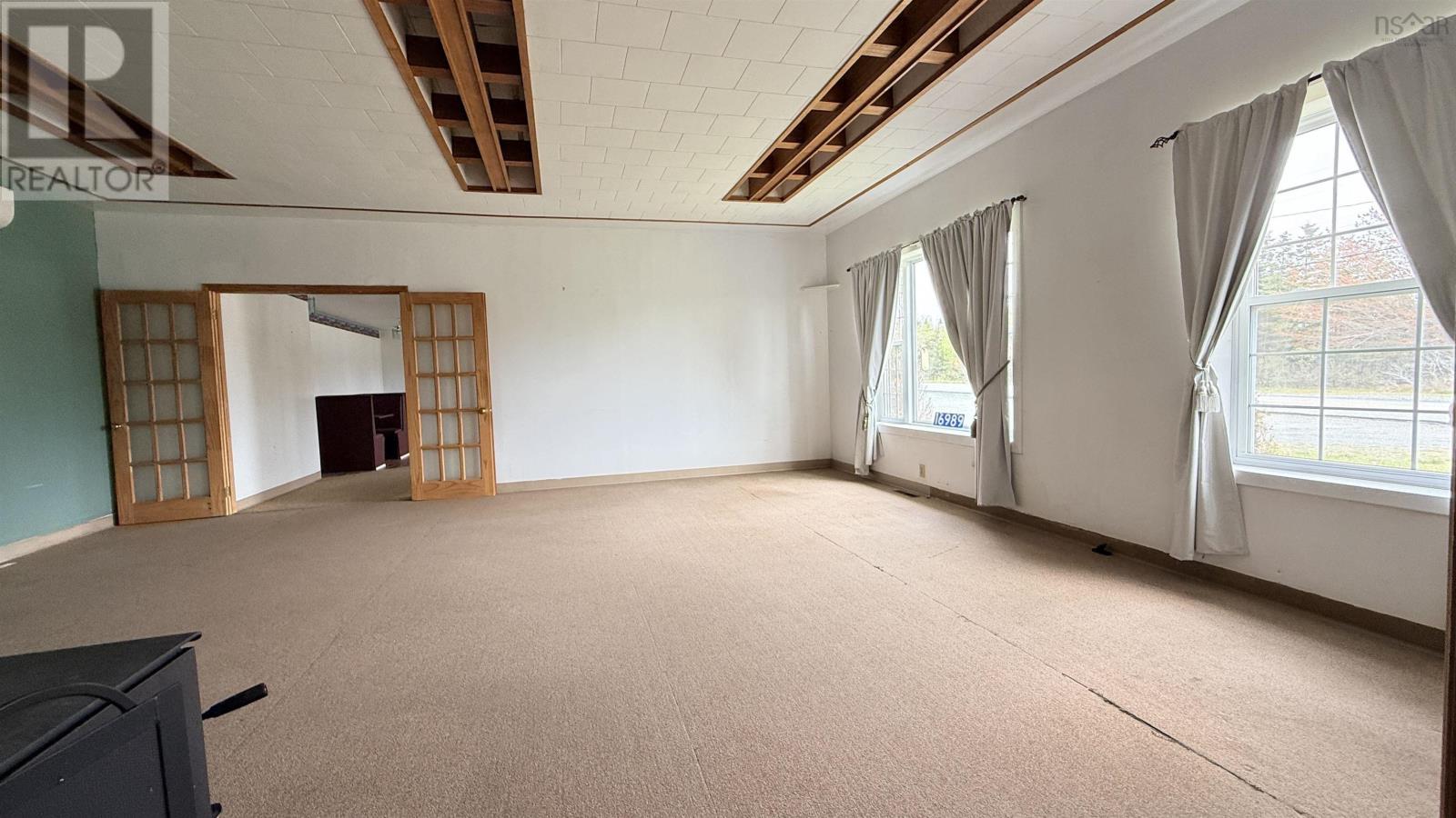 16989 Highway 7 Property Photo 31