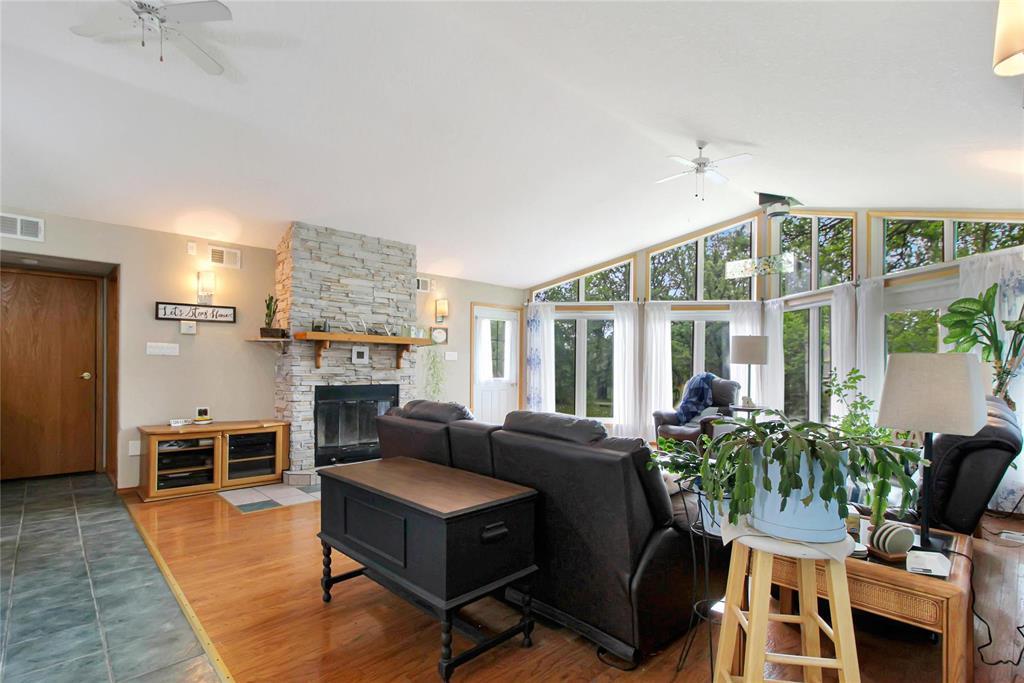 107103 43n (treesbank) Road Property Photo 4