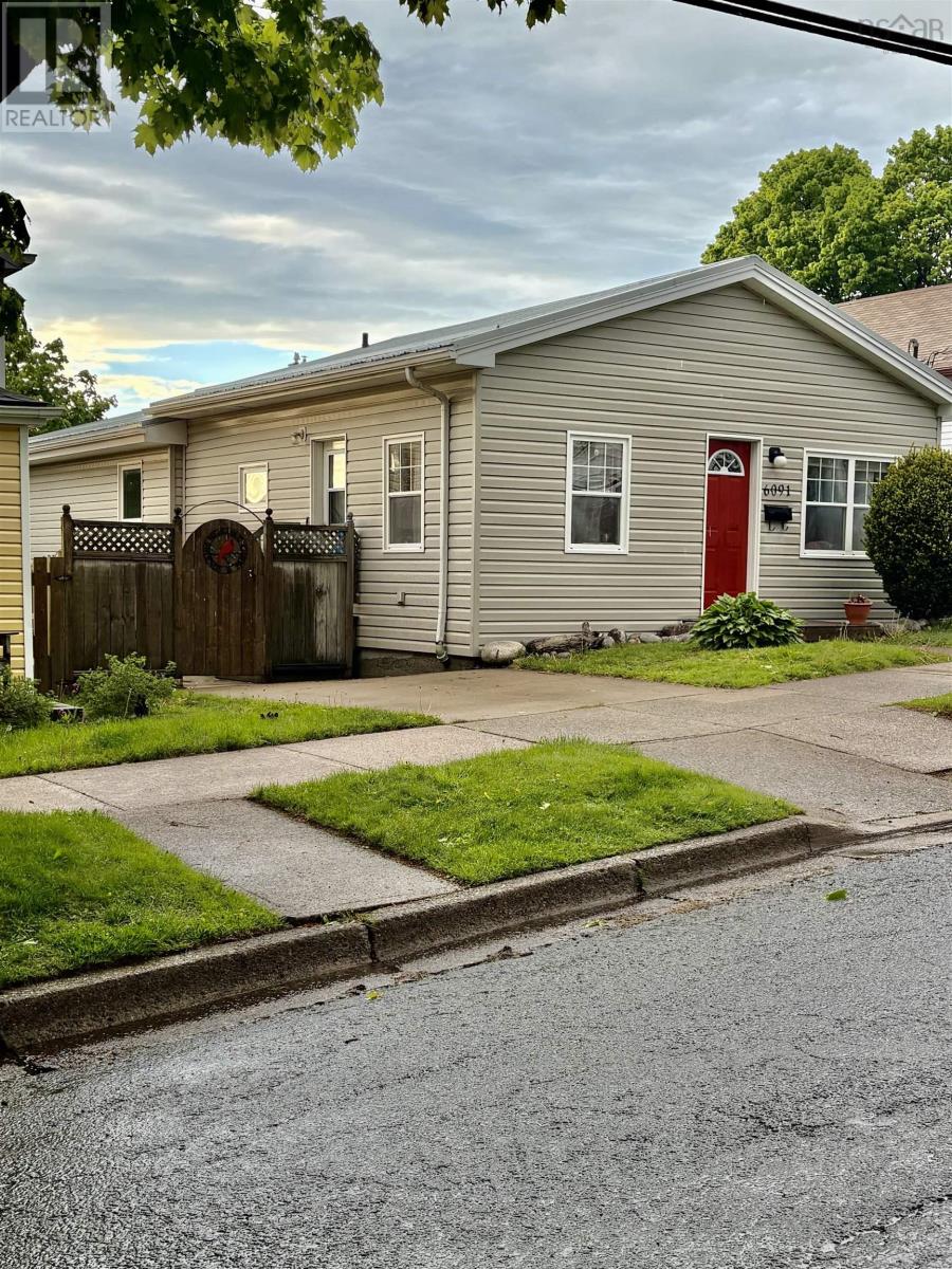 6091 Leeds Street Property Photo 2