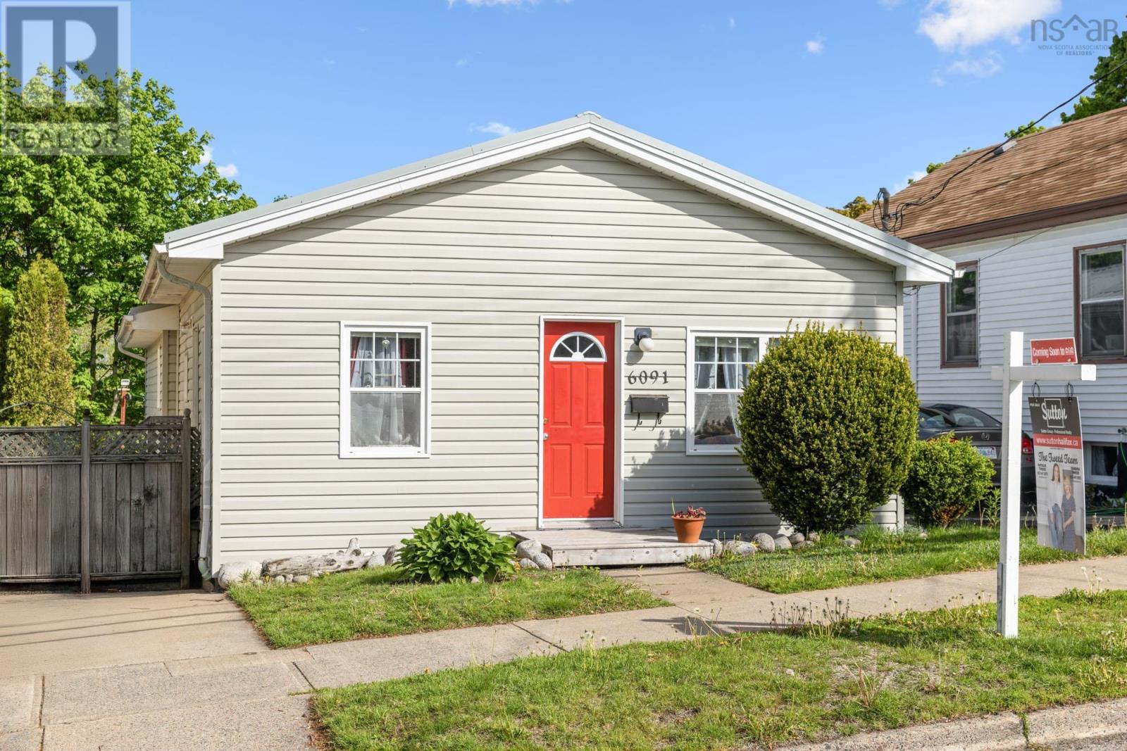 6091 Leeds Street Property Photo 3