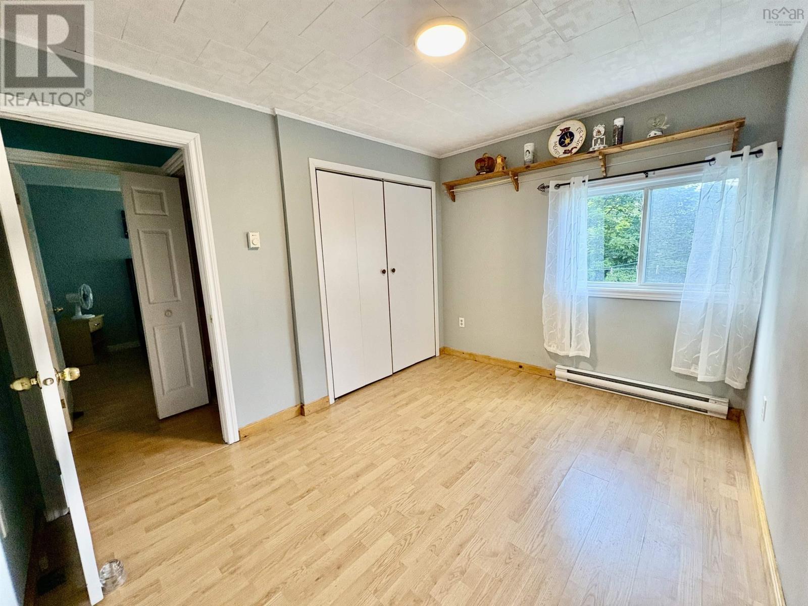 6091 Leeds Street Property Photo 24