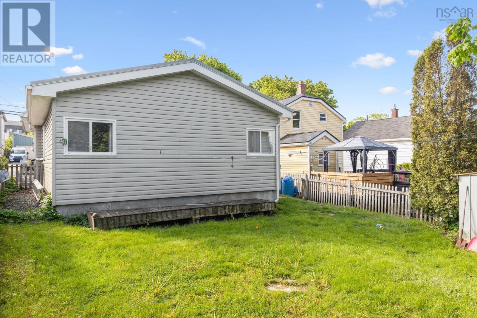 6091 Leeds Street Property Photo 30