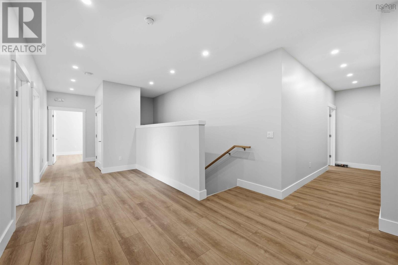 1200 Parkway Drive Property Photo 13