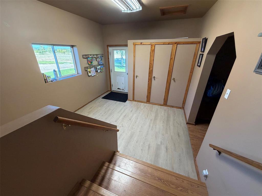 86083 Pth 5 Highway Property Photo 3